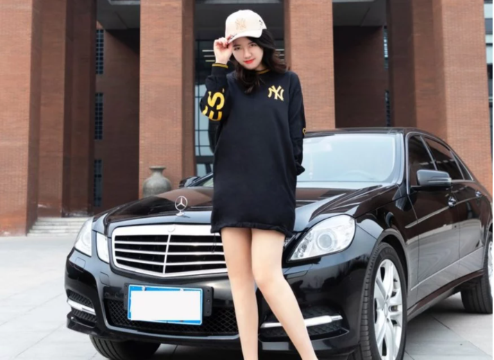 奔驰E300L