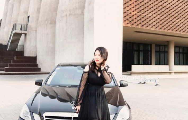奔驰E300L