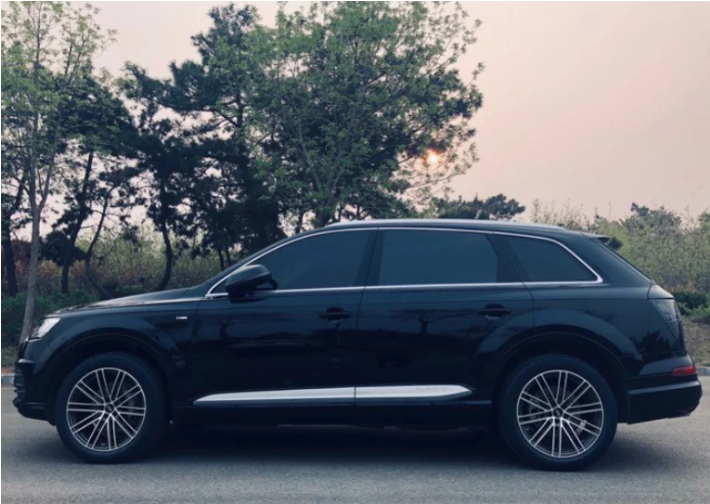 奥迪Q7